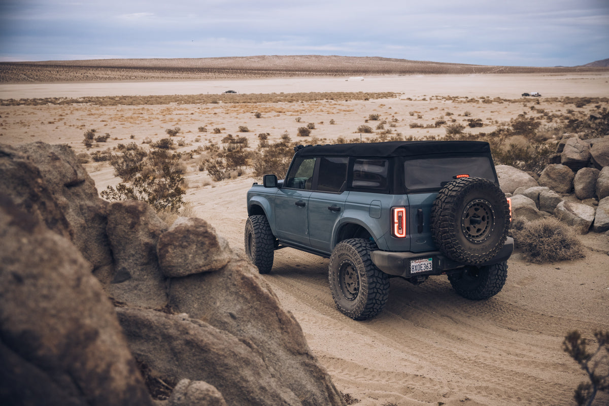 ADV Fiberglass 2021 Ford