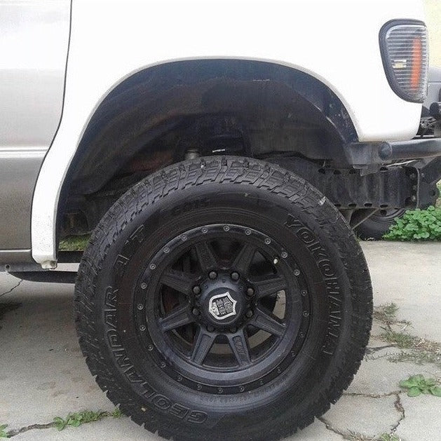 Ford Van Fiberglass Fenders with Big Tires