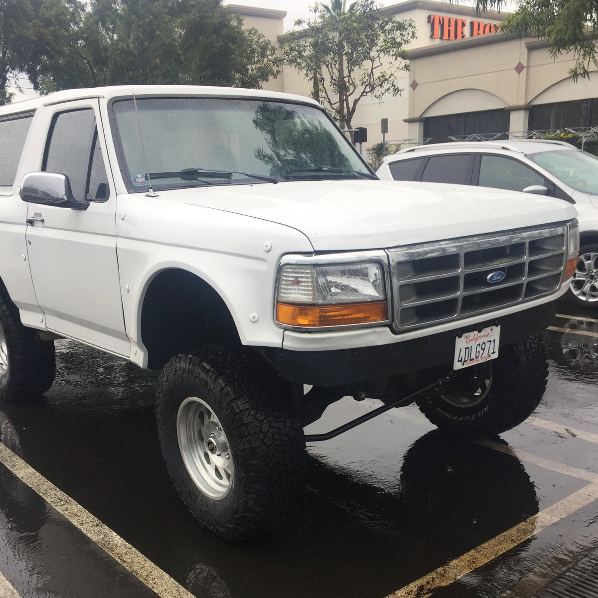 Ford Bronco Prerunner Fenders