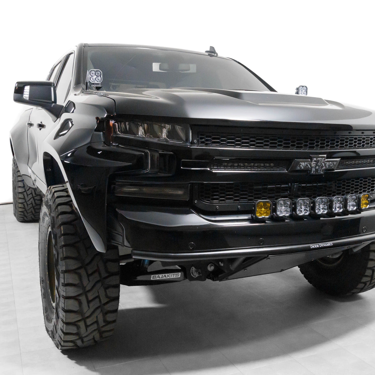 2019-2025 Chevrolet Silverado Hood