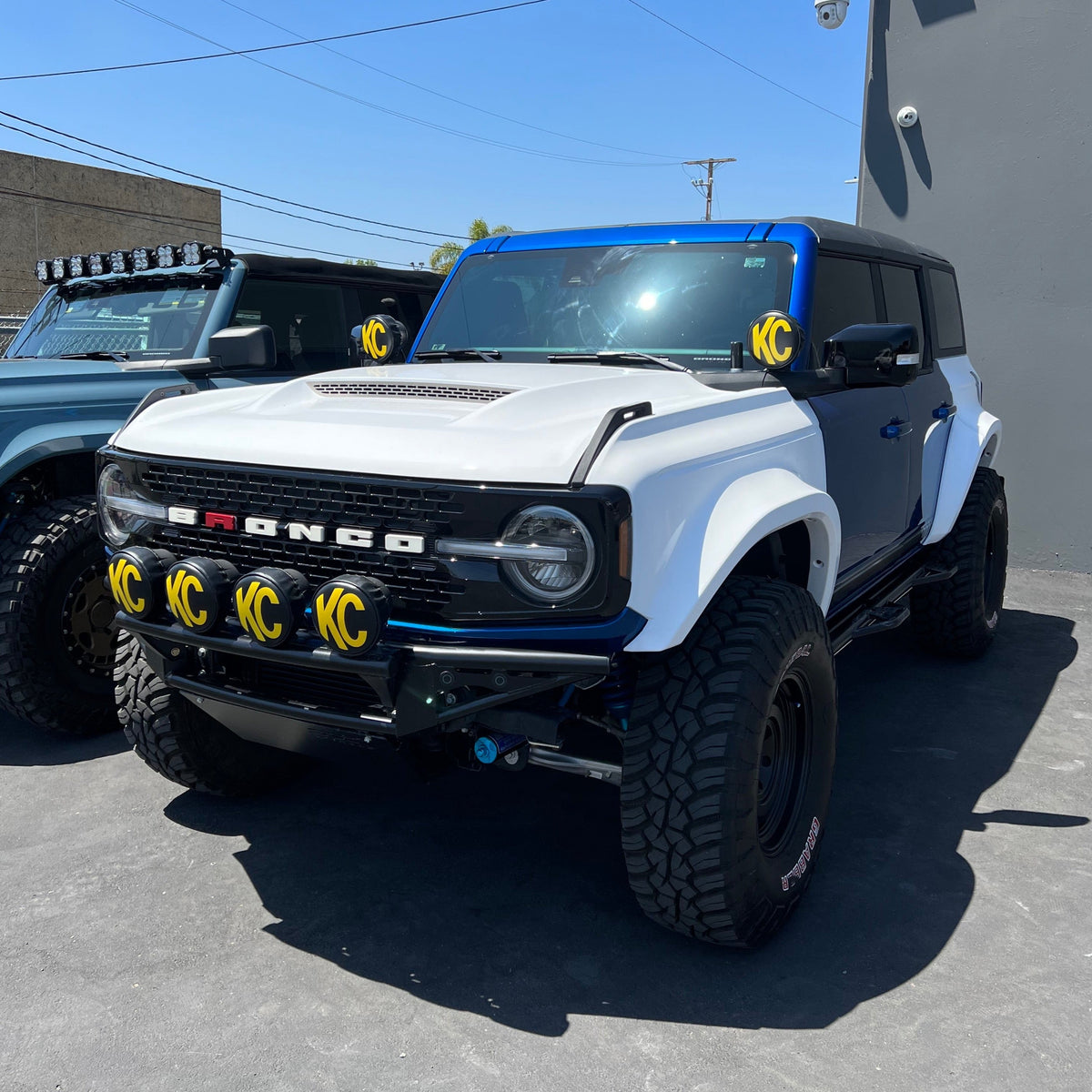 2021-2025 Ford Bronco 4-Door Rear Quarter Kit