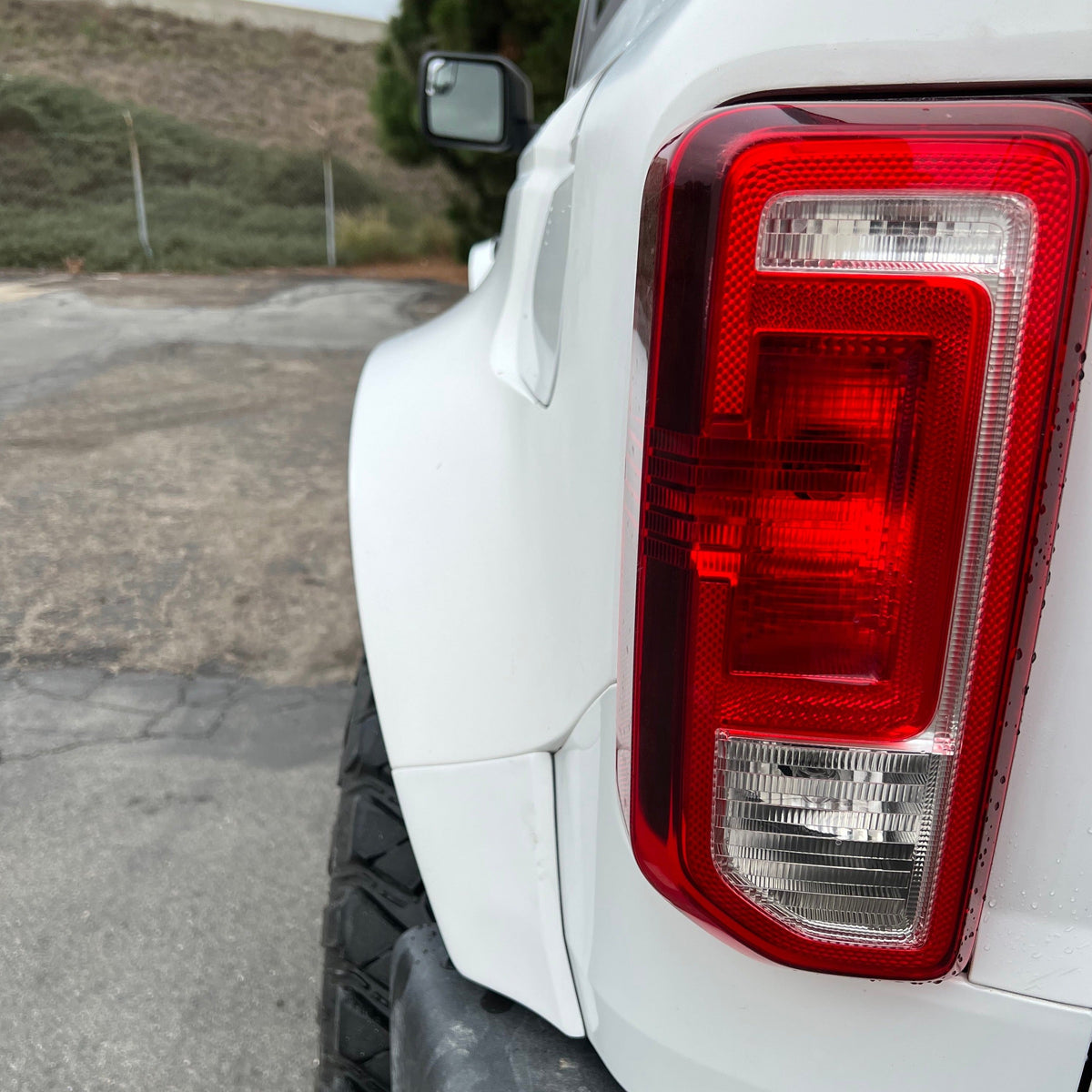 2021-2025 Ford Bronco 2-Door Rear Quarter Kit