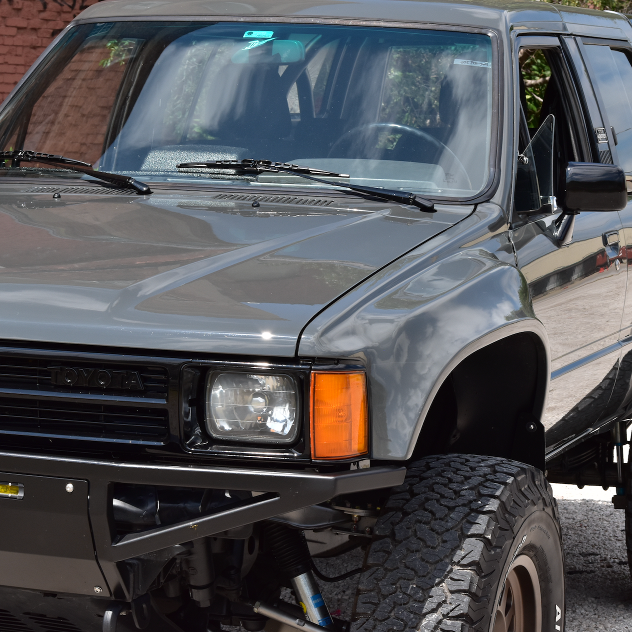 1984-1988 Toyota Pickup Fenders