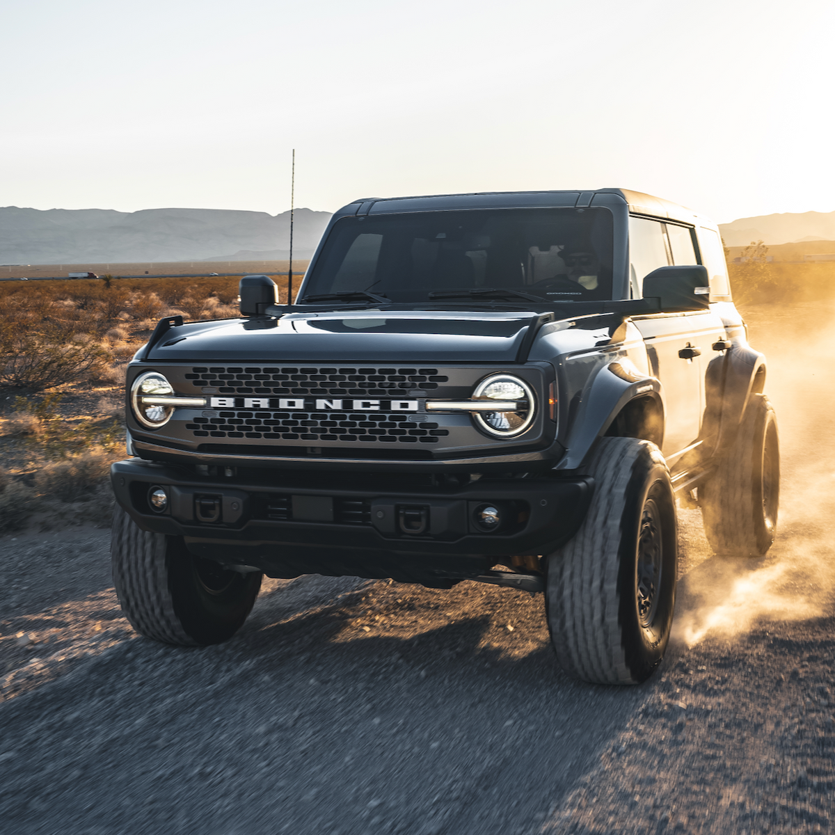 2021-2025 Ford Bronco 4-Door Rear Quarter Kit